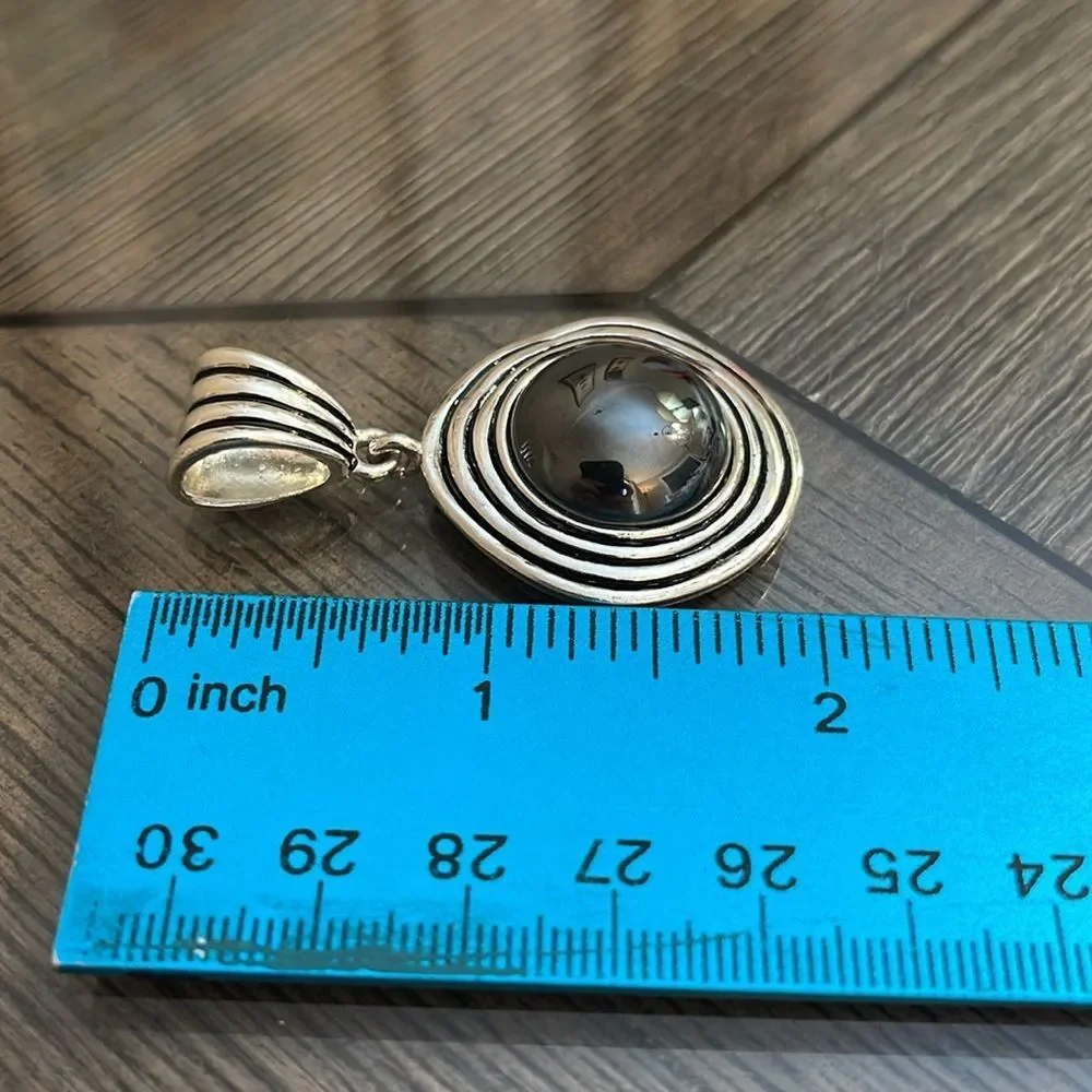 Premier Designs Jewelry #4486 Eclipse Necklace Slide - Pendant
